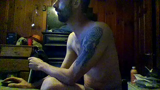 ryan100craige online show from April 2026 11:29:01 PM