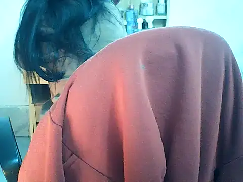 Haralushiaaax online show from January 2026 02:18:02 AM