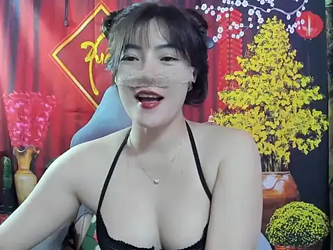 Sugar lipsz online show from February 2026 09:20:01 AM