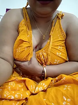 Nancy-22 online show from February 2026 11:32:01 AM