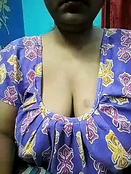 Snapshot of Nancy-22 chatting on January 2025 07:11:01 PM Nancy-22 online show from January 2025 07:11:01 PM