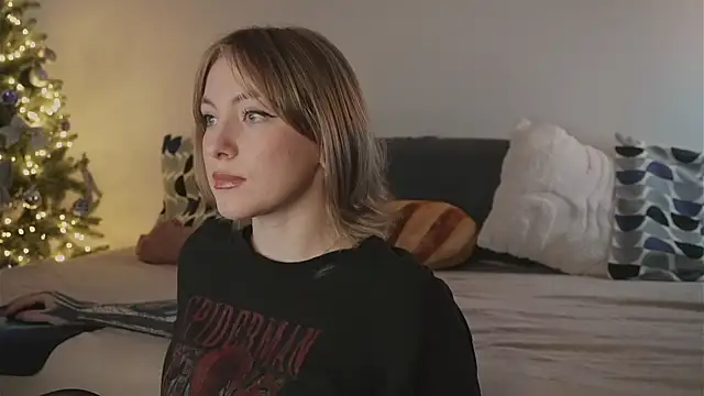 kris69kiss online show from December 2025 02:54:02 PM