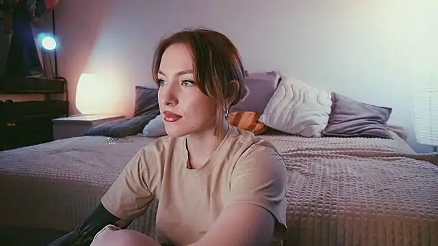 kris69kiss online show from November 2025 02:50:01 PM