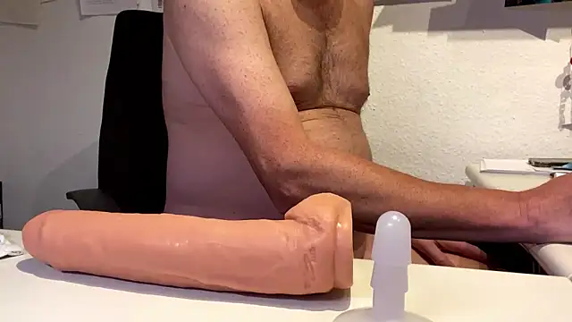 Geilerjung69 online show from November 2025 09:07:02 PM