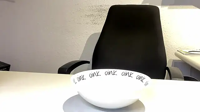 Geilerjung69 online show from November 2025 07:18:01 PM