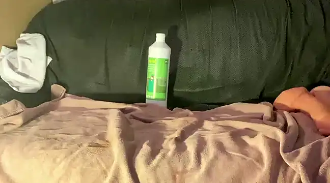 Geilerjung69 online show from December 2024 04:28:01 PM