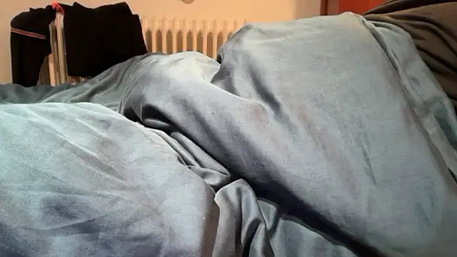 Geilerjung69 online show from December 2025 07:07:02 AM