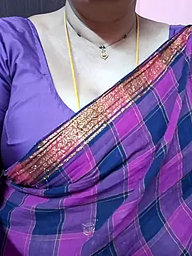 ananya956 online show from April 2026 11:38:02 PM