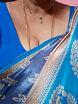 ananya956 online show from April 2026 01:04:02 PM