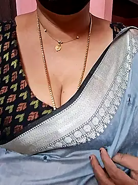 ananya956 online show from November 2025 02:15:02 AM