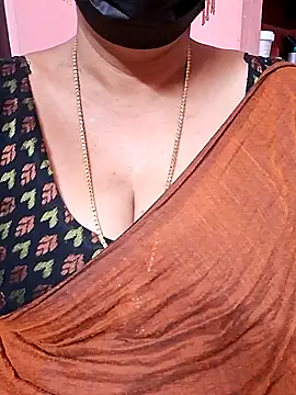 ananya956 online show from October 2025 09:05:01 PM