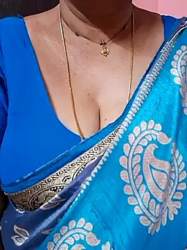 ananya956 online show from April 2026 01:09:02 AM