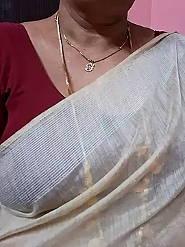 ananya956 online show from June 2026 12:55:02 PM