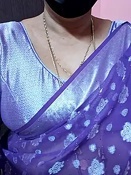 ananya956 online show from January 2026 02:09:02 PM