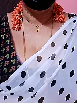 ananya956 online show from February 2026 03:34:02 PM