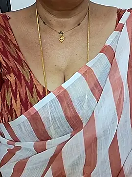 ananya956 online show from February 2026 04:40:02 PM