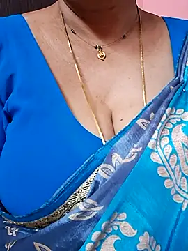 ananya956 online show from April 2026 01:58:02 PM