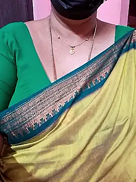 ananya956 online show from October 2025 03:45:02 PM