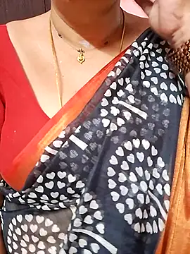 ananya956 online show from February 2026 03:27:02 AM