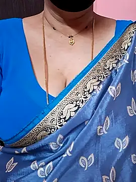 ananya956 online show from February 2026 02:17:02 PM