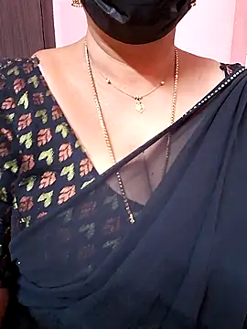 ananya956 online show from November 2025 04:39:02 AM