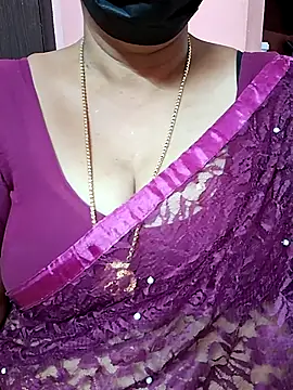 ananya956 online show from October 2025 07:15:02 PM