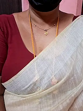 ananya956 online show from November 2025 11:03:02 AM