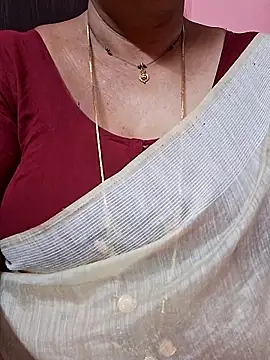 ananya956 online show from April 2026 03:25:02 AM