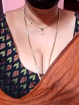 ananya956 online show from November 2025 10:47:01 PM