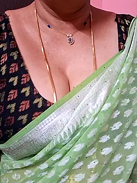 ananya956 online show from May 2026 12:52:02 AM