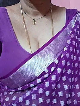 ananya956 online show from April 2026 01:50:01 PM