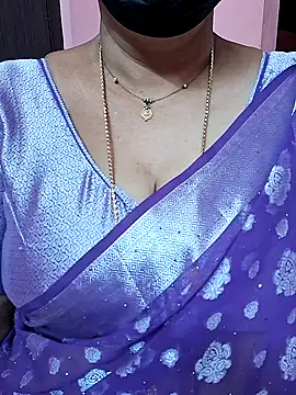 ananya956 online show from November 2025 06:08:01 PM