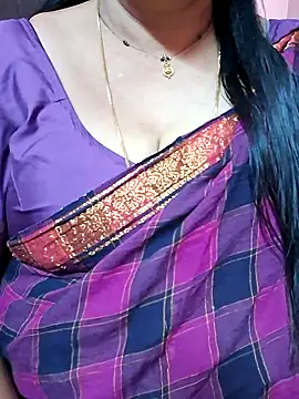 ananya956 online show from April 2026 05:03:01 AM