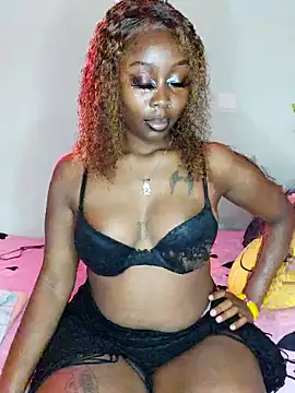 Lyiaspark online show from November 2025 01:37:01 PM