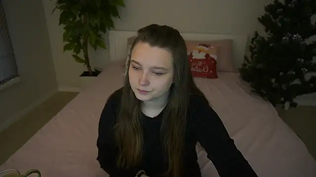 MagicPeachh  online show from January 2026 07:01:02 AM