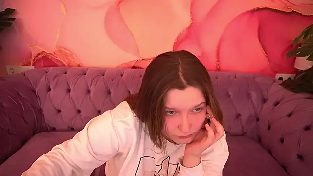 MagicPeachh  online show from November 2025 07:19:02 AM