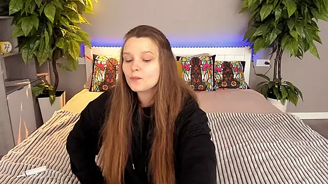 MagicPeachh  online show from September 2025 08:13:02 AM