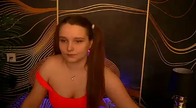 MagicPeachh  online show from March 2025 07:40:01 PM