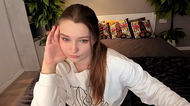 MagicPeachh  online show from October 2025 12:38:02 PM