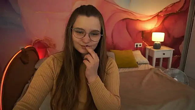 MagicPeachh  online show from September 2025 12:55:01 PM