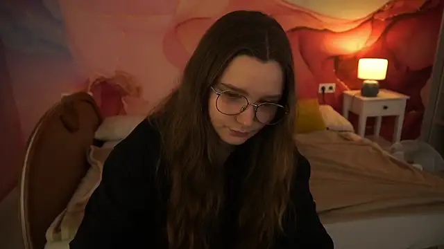 MagicPeachh  online show from September 2025 07:58:02 AM