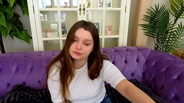 MagicPeachh  online show from May 2026 05:44:02 AM