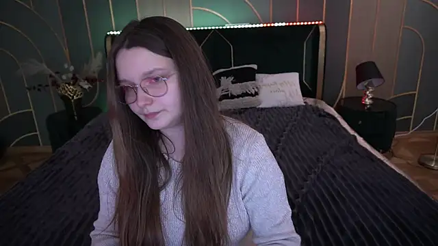 MagicPeachh  online show from November 2025 07:09:01 AM