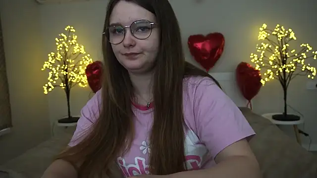MagicPeachh  online show from February 2025 10:09:01 AM