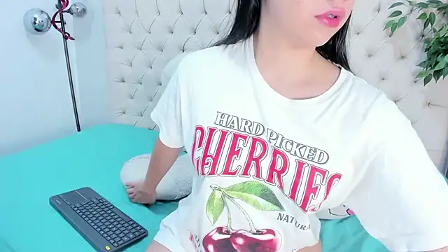 Victoria Coleman online show from April 2026 11:46:02 AM