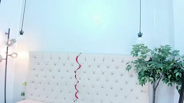 Victoria Coleman online show from February 2026 07:14:01 PM