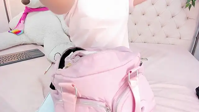 Victoria Coleman online show from March 2026 07:08:01 PM