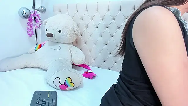 Victoria Coleman online show from January 2026 07:21:01 PM