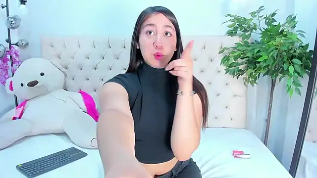 Victoria Coleman online show from January 2026 08:36:02 PM