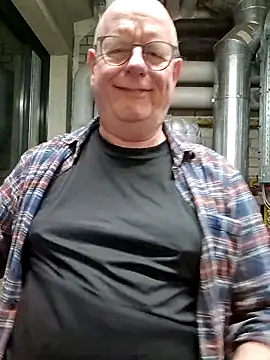 andrejoyfull64 online show from January 2026 02:21:02 PM